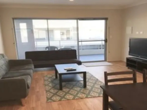 Apartment in Queens Park