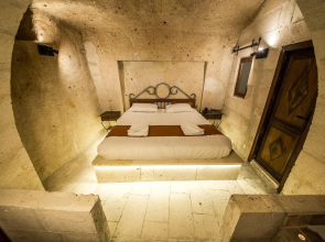 Harkasos Cave Hotel