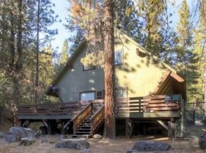 Scenic Wonders Yosemite Creekside Loft