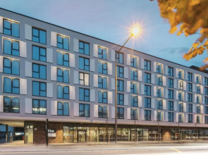 Holiday Inn - the niu, Cure Erlangen by IHG