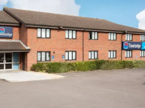 Travelodge Bromsgrove