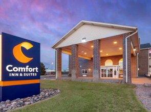 Comfort Inn & Suites Hays I-70