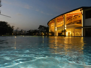 Gulmohar Greens - Golf & Country Club
