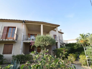 Family Apartment With Balcony In Budoni