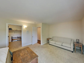 255squir 4 Bedroom Home