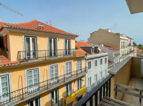 Urbanaas Lisbon Rato Apartments