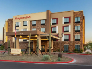 Hampton Inn by Hilton Carefree
