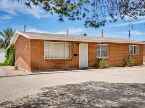 Tucson Vacation Rental: Private Pool & Fire Pit!