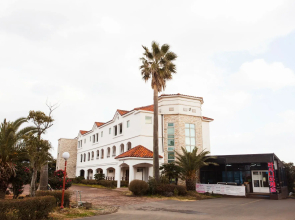 Lasania Castle Resort