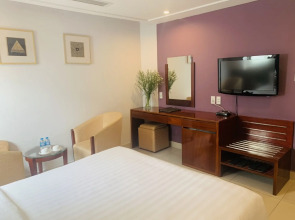 White Lotus Hotel Saigon