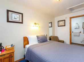 Cascade Motel