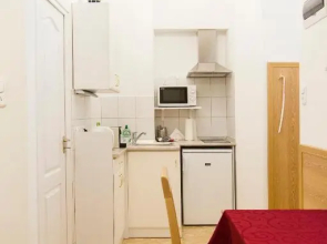 Authentic Akacfa Apartment