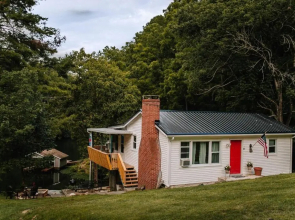 Fishermans Haven on Quiet Cove Claytor Lake 2BS6