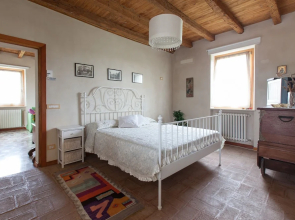 Cascina Serenella B&B