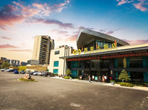 Gloria Grand Hotel Yong shun
