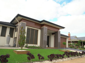 Stylish Luxe House at Point Cook