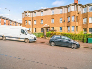 Cosy and Bright 3-Bedroom Flat