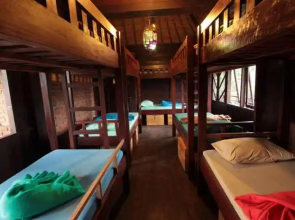 Seven Sky Hostel Ubud