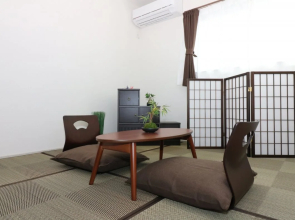 Cozy House Neyagawa