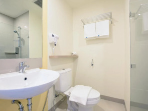 Hop Inn Hotel Aseana City Manila