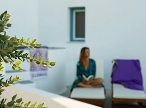 Athiri Santorini Hotel