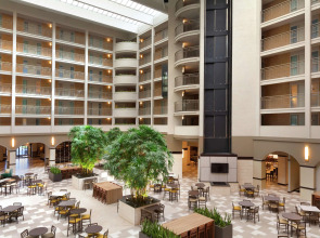 Embassy Suites by Hilton Jacksonville Baymeadows