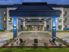 Best Western Bolingbrook Hotel
