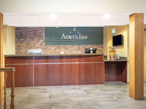 AmericInn by Wyndham Eau Claire