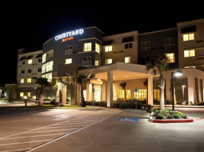 Courtyard by Marriott Galveston Island