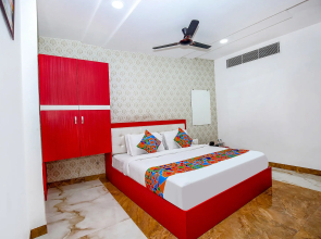 FabHotel Golden Temple I