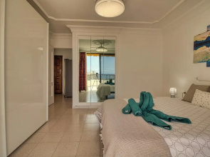 Bonito Atico Garajonay 501 Jacuzzi & Pool Wifi Free & Jacuzzi