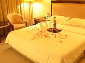 Conch Business Hotel