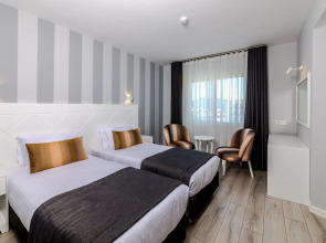 Motto Premium Hotel & Spa