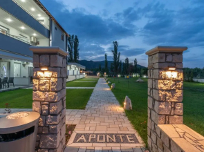 A Ponte Studios & Apartments