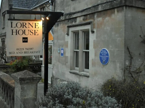 Lorne House