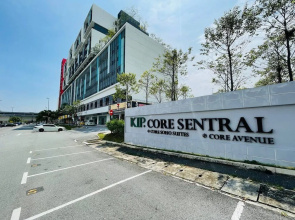 CoreSoho Suite by BKAstaycation KotaWarisan Sepang KLIA Airport, Free WiFi