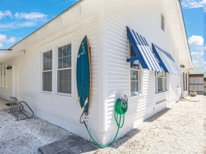 Beach Bum Inn by Tybee Vacation Rentals
