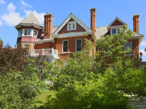 Markdale Manor Bed & Breakfast