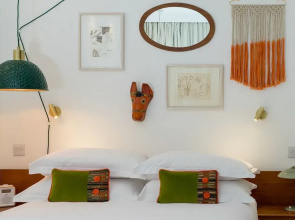 Sands Studio & Samphire Studio