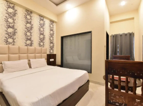 Monika Palace Hotel and Restaurant