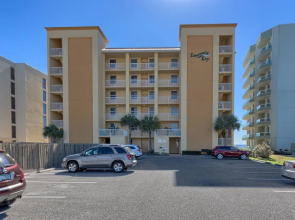 Emerald Key 301 by Meyer Vacation Rentals