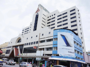 Hatyai Central Hotel