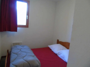 Lou Services Apartment CB67 LSI 001