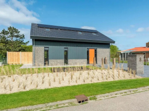 Villa Near North Holland Beach With Jacuzzi