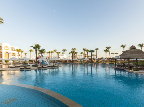 SUNRISE Remal Resort