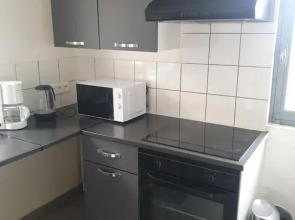 Logement privé, spacieux et moderne, situé entre le LUBERON, la côte marseillaise, la Provence et ses richesses.