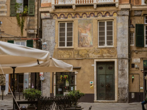 NIU LUX Apartments