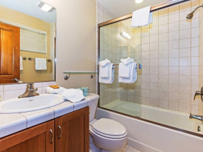 Grayeagle 08 Phase 2 3 Br condo by RedAwning