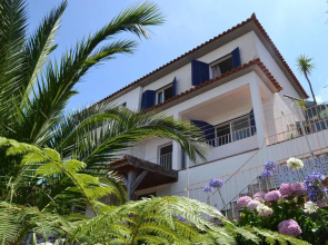 Holiday House 4 You