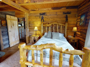 Canyon View Family Lodge
